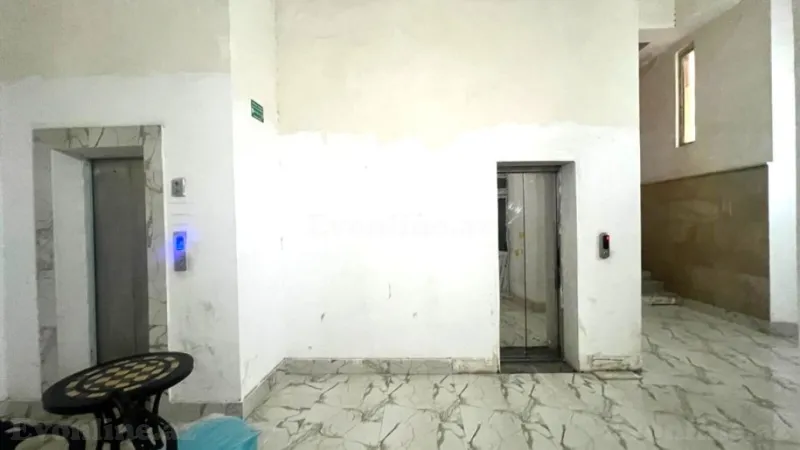 Satılır 3 otaqlı Mənzil Yeni tikili 190 m² Nərimanov r. - şəkil 14