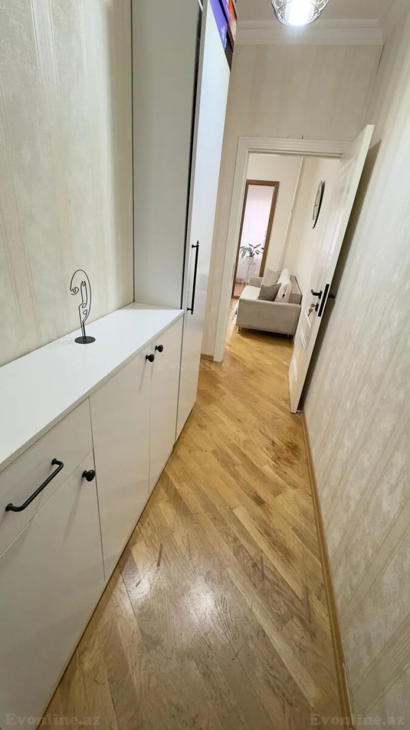 Satılır 2 otaqlı Mənzil Köhnə tikili 40 m² Nərimanov r. - şəkil 2