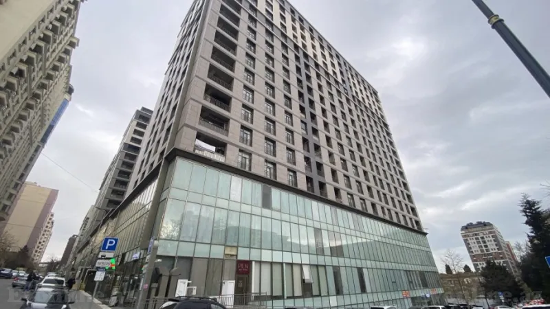 Satılır 3 otaqlı Mənzil Yeni tikili 115 m² 28 May m.