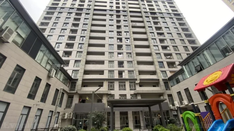 Satılır 3 otaqlı Mənzil Yeni tikili 115 m² 28 May m. - şəkil 22