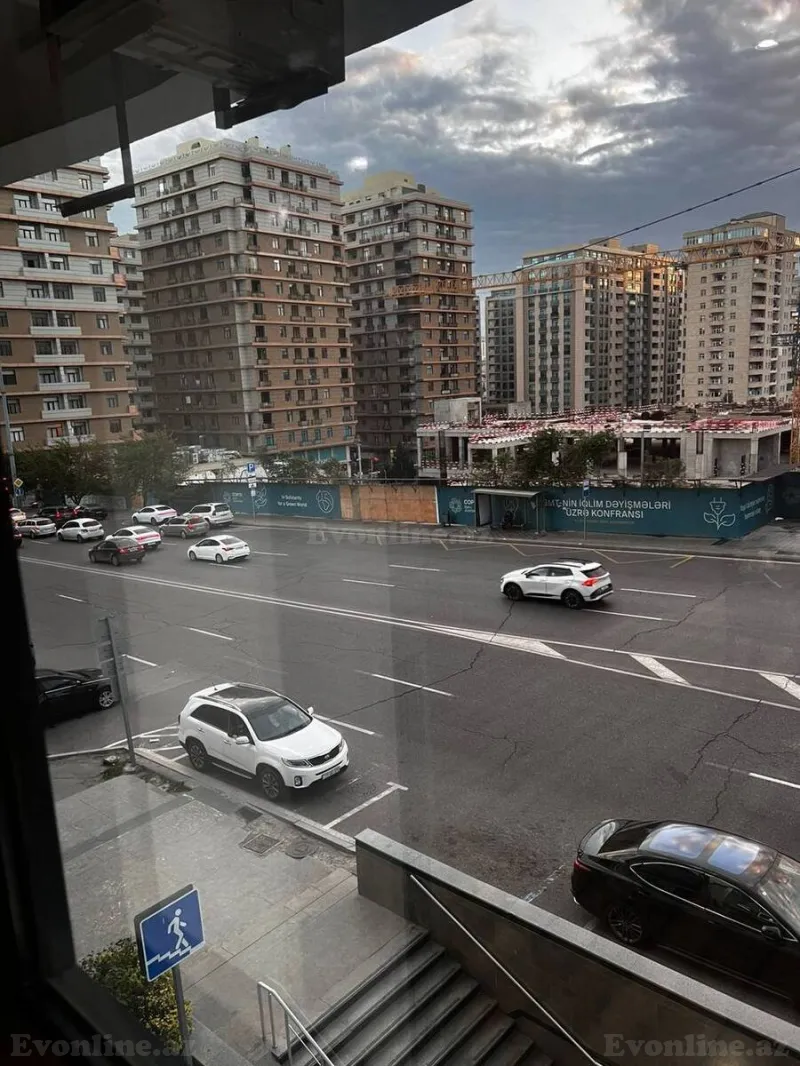 Satılır Ofis 137 m² 28 May m. - şəkil 11