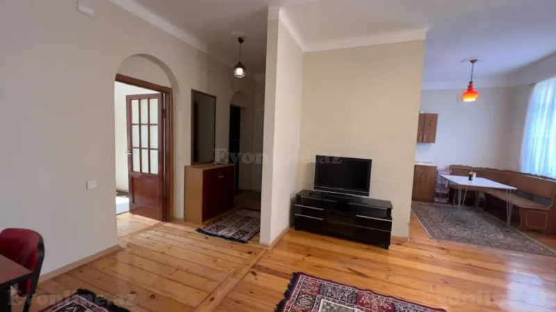 Kirayə verilir 2 otaqlı Mənzil Köhnə tikili 60 m² Elmlər Akademiyası m. - şəkil 2