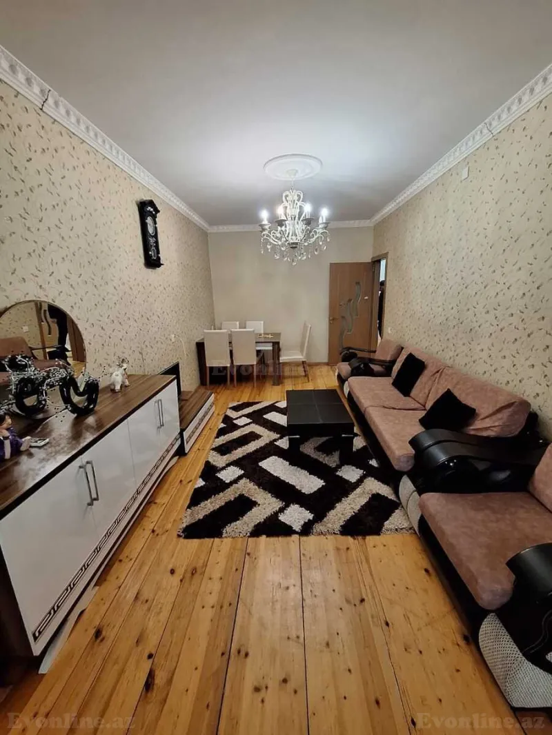 Satılır 2 otaqlı Mənzil Köhnə tikili 70 m² 8-ci mikrorayon - şəkil 6