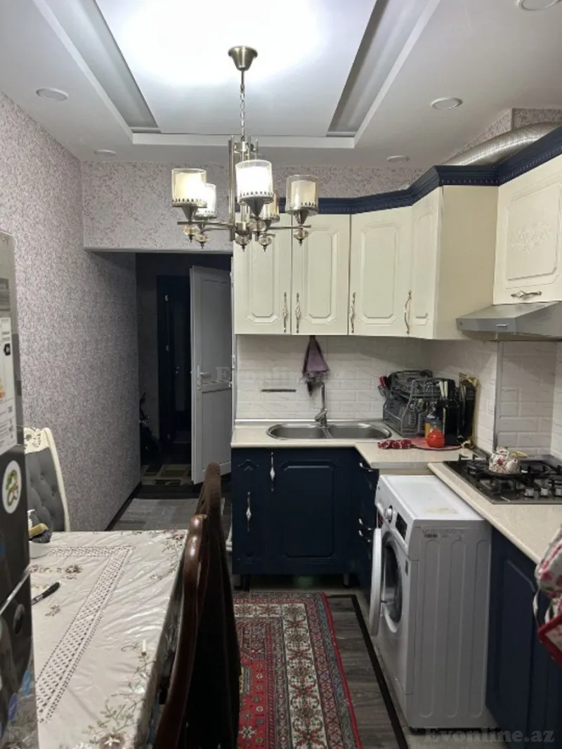 Satılır 2 otaqlı Mənzil Köhnə tikili 65 m² 8-ci mikrorayon - şəkil 5