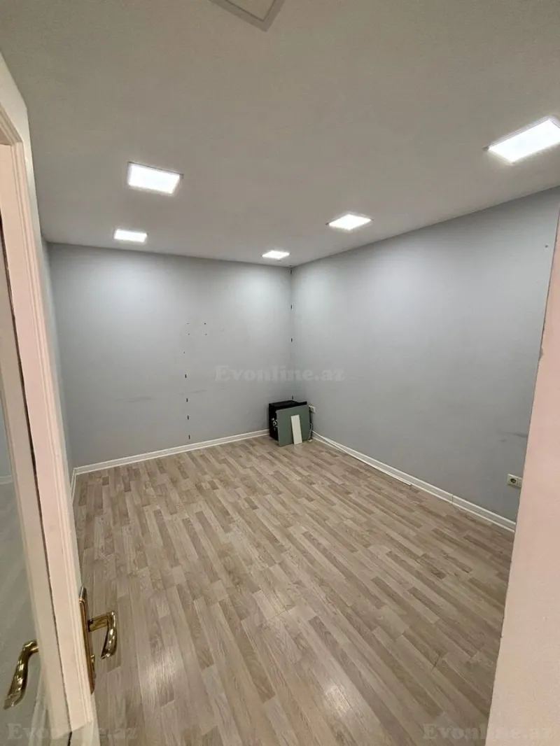 Kirayə verilir Ofis 160 m² Xətai r. - şəkil 5