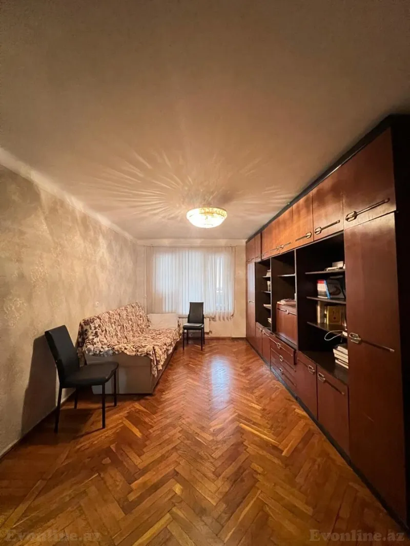 Satılır 3 otaqlı Mənzil Köhnə tikili 65 m² Elmlər Akademiyası m. - şəkil 9