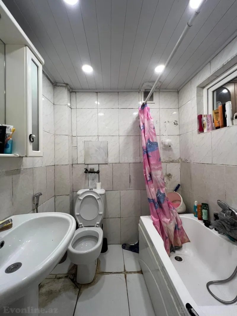 Satılır 3 otaqlı Mənzil Köhnə tikili 65 m² Elmlər Akademiyası m. - şəkil 12