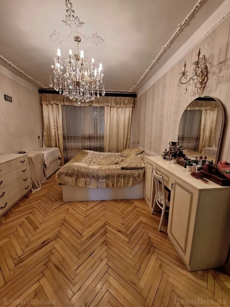 Satılır 3 otaqlı Mənzil Köhnə tikili 75 m² Nizami m. - şəkil 3