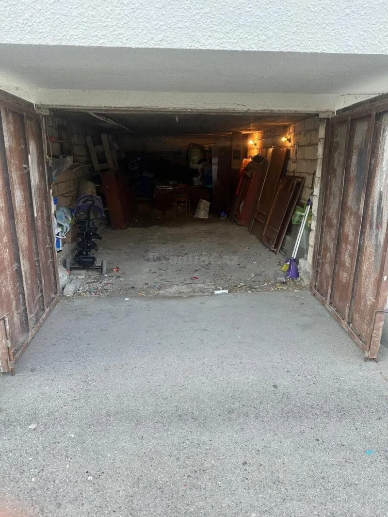 Satılır 2 otaqlı Mənzil Köhnə tikili 65 m² Badamdar - şəkil 12