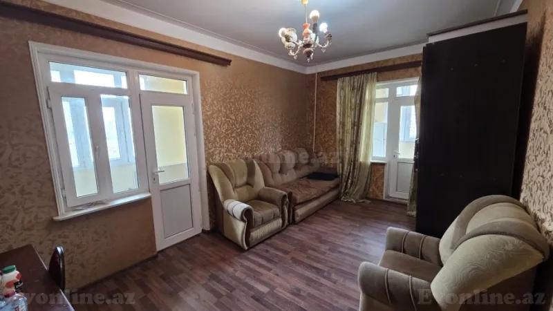 2 otaqlı Mənzil 50 m² 7-ci mikrorayon Satılır