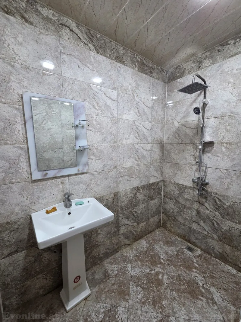 Satılır 2 otaqlı Mənzil Köhnə tikili 50 m² 7-ci mikrorayon - şəkil 17