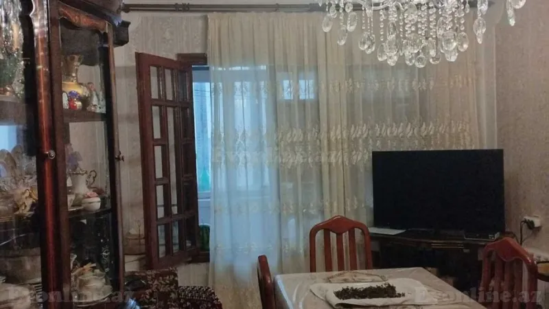 Satılır 2 otaqlı Mənzil Köhnə tikili 65 m² 8-ci mikrorayon - şəkil 8