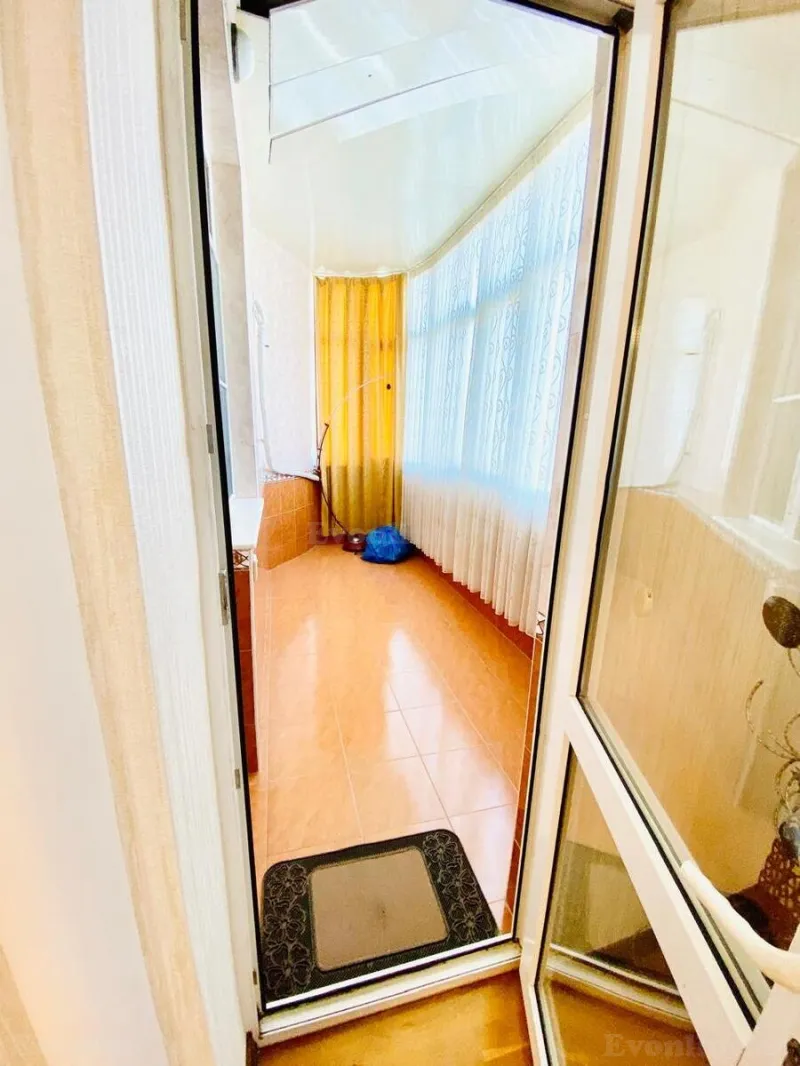 Kirayə verilir 3 otaqlı Mənzil Yeni tikili 150 m² Nəriman Nərimanov m. - şəkil 15