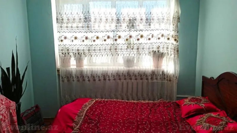 Satılır 3 otaqlı Mənzil Köhnə tikili 80 m² Nizami r. - şəkil 3