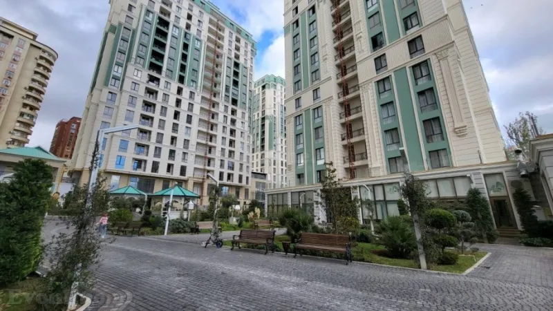 Satılır 4 otaqlı Mənzil Yeni tikili 219 m² Nəriman Nərimanov m. - şəkil 2