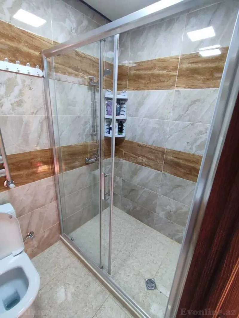 Kirayə verilir 2 otaqlı Mənzil Yeni tikili 45 m² Neftçilər m. - şəkil 10