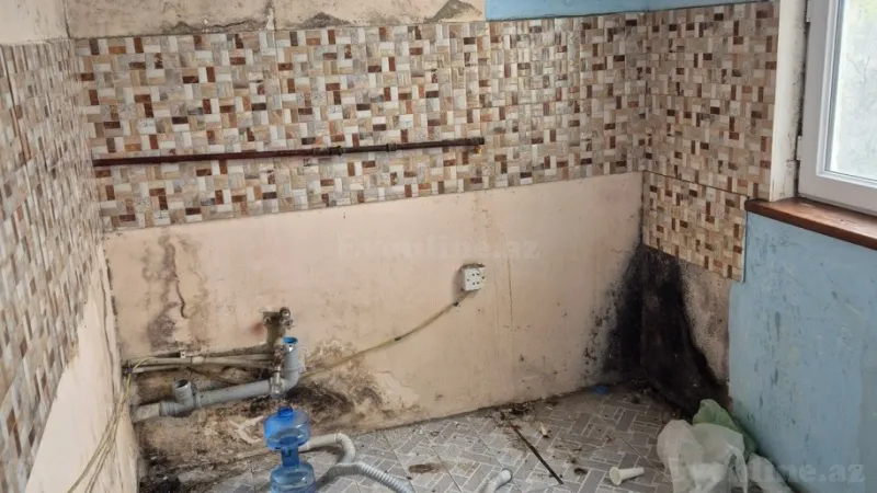 Satılır 2 otaqlı Mənzil Köhnə tikili 52 m² 7-ci mikrorayon - şəkil 3