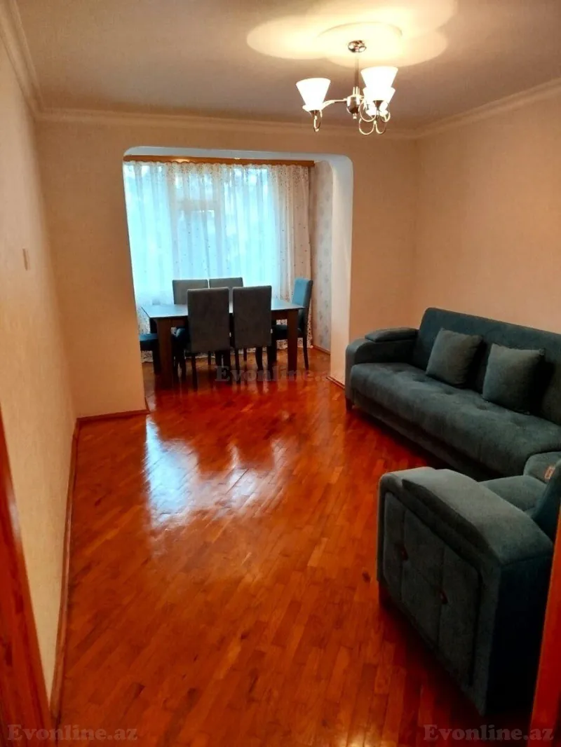 Satılır 2 otaqlı Mənzil Köhnə tikili 55 m² İnşaatçılar m.