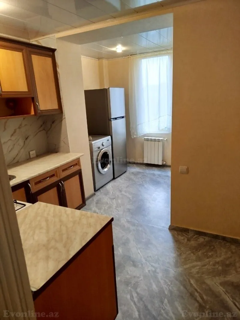 Satılır 2 otaqlı Mənzil Köhnə tikili 55 m² İnşaatçılar m. - şəkil 7