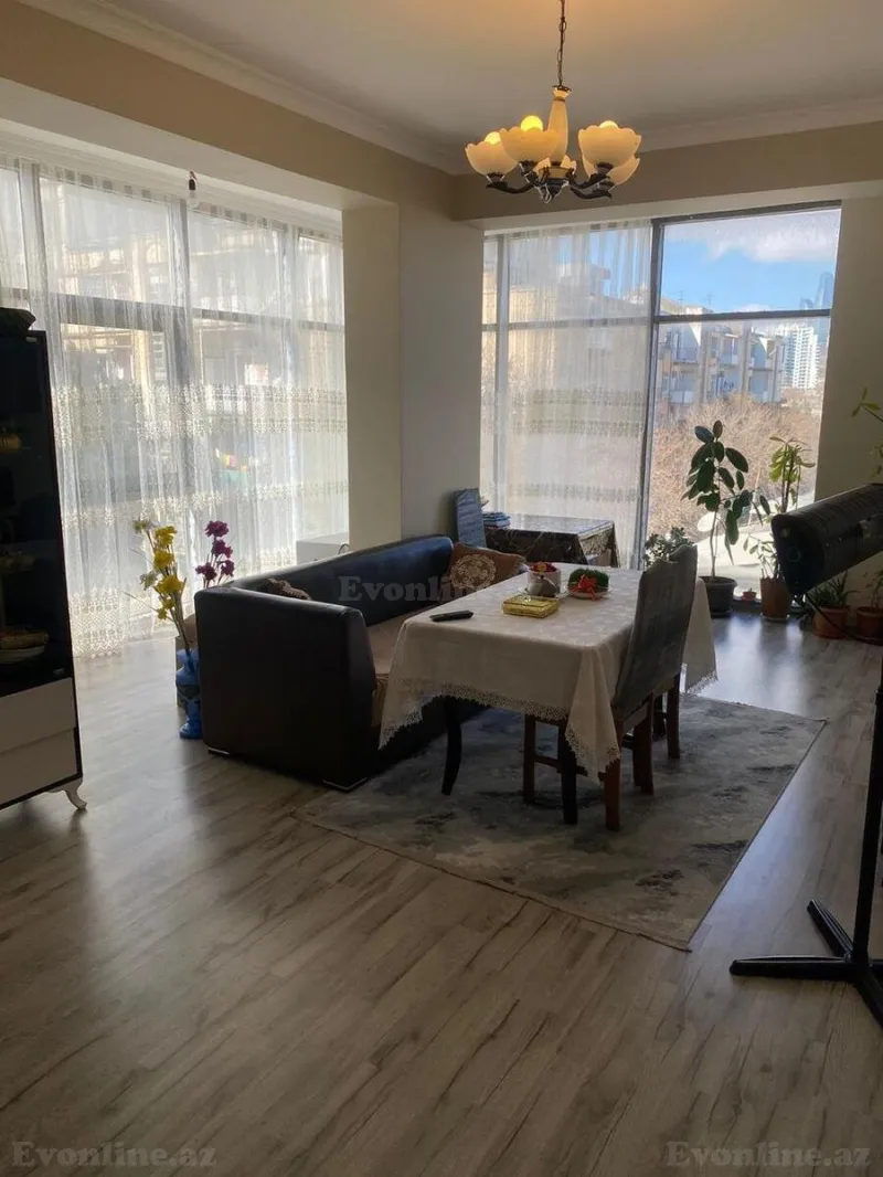 Satılır 3 otaqlı Mənzil Yeni tikili 120 m² Bayıl - şəkil 2