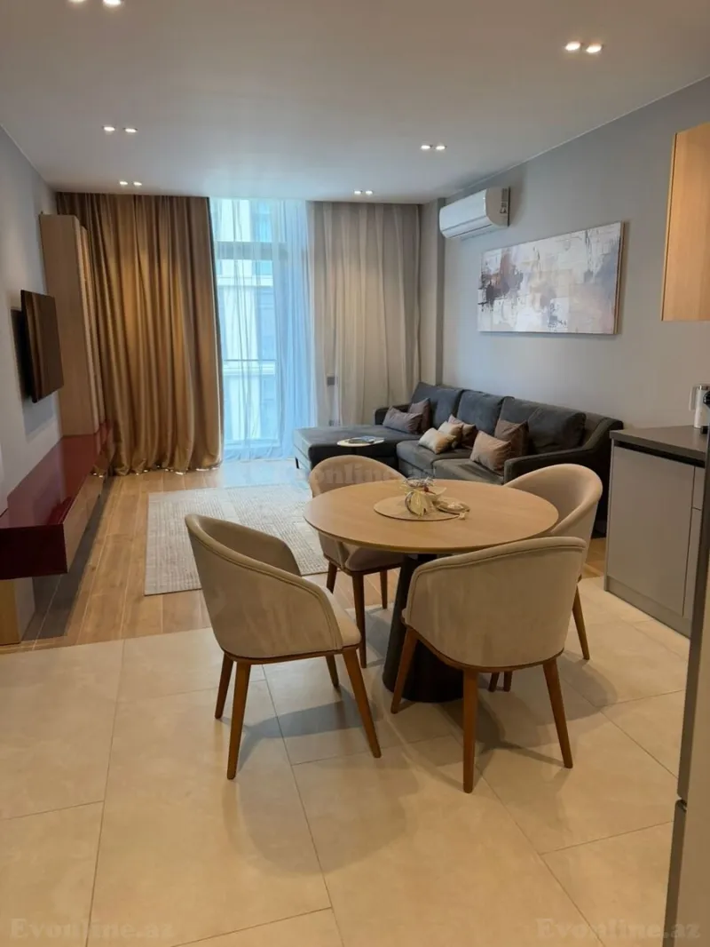 2 otaqlı Mənzil 90 m² Xətai r. Kirayə verilir