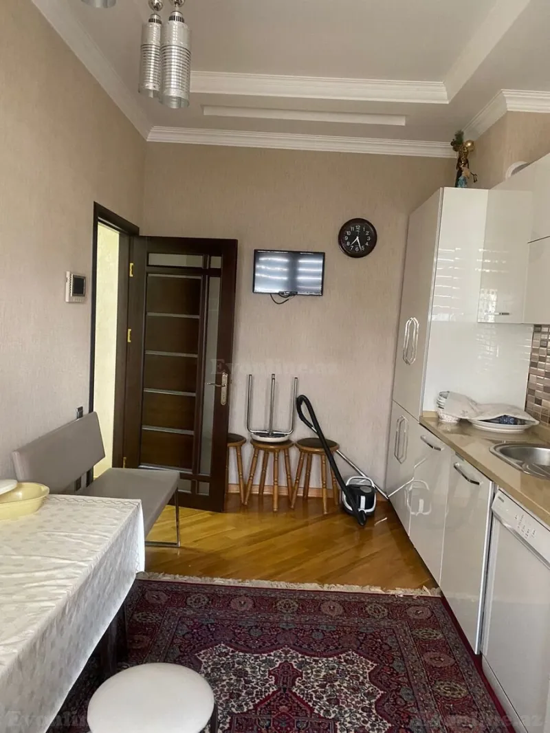 Kirayə verilir 3 otaqlı Mənzil Yeni tikili 110 m² 20 Yanvar m. - şəkil 17