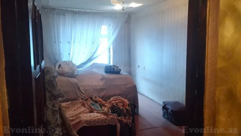 Satılır 5 otaqlı Mənzil Köhnə tikili 100 m² Xalqlar Dostluğu m. - şəkil 2