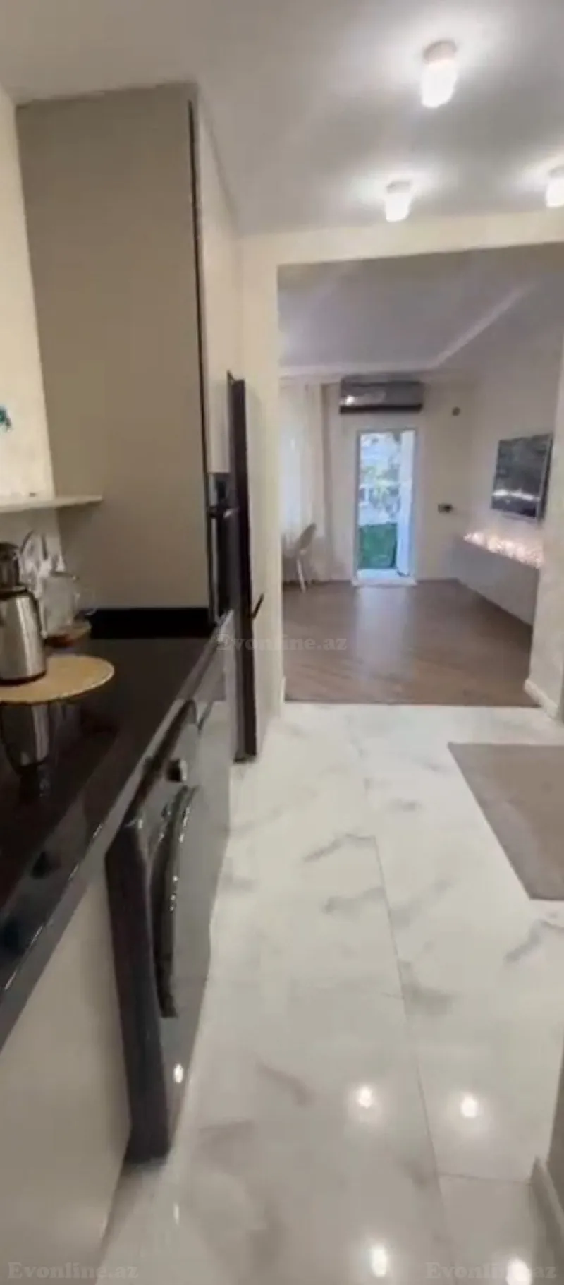 Satılır 4 otaqlı Mənzil Köhnə tikili 106 m² Sabunçu r. - şəkil 3