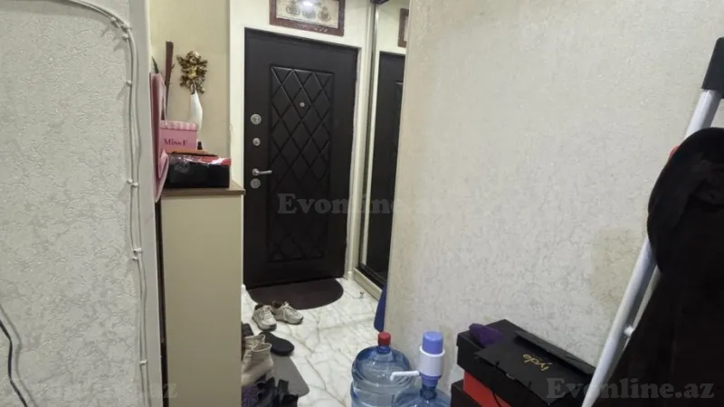 Satılır 1 otaqlı Mənzil Yeni tikili 40 m² 8 Noyabr m. - şəkil 17