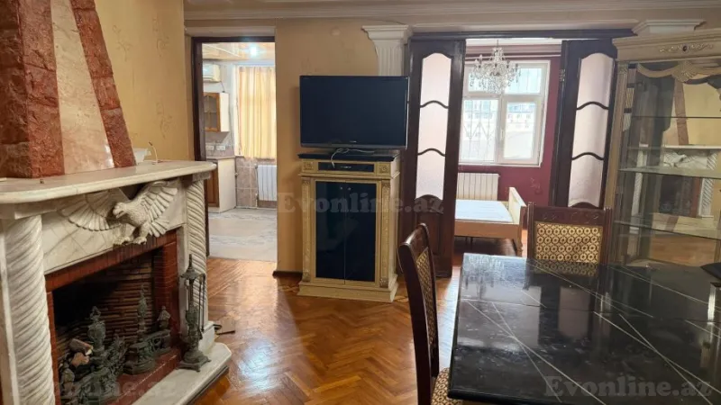 Kirayə verilir 3 otaqlı Mənzil Köhnə tikili 75 m² Nəriman Nərimanov m. - şəkil 3