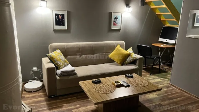 2 otaqlı Mənzil 35 m² İçərişəhər m. Kirayə verilir