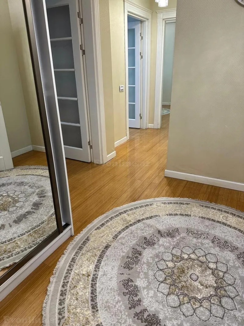 Kirayə verilir 2 otaqlı Mənzil Yeni tikili 70 m² Gəncə - şəkil 7