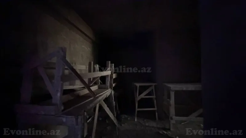 Satılır 2 otaqlı Mənzil Yeni tikili 90 m² 8 Noyabr m. - şəkil 7