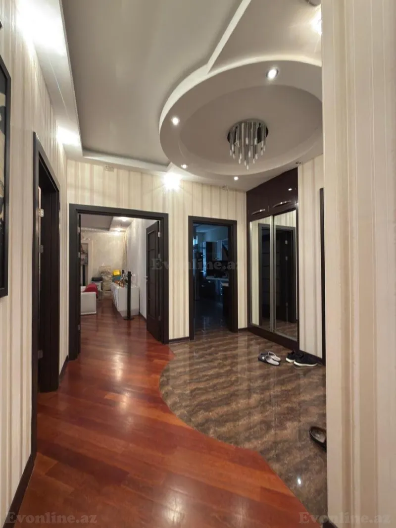 Satılır 3 otaqlı Mənzil Yeni tikili 126 m² Elmlər Akademiyası m. - şəkil 5