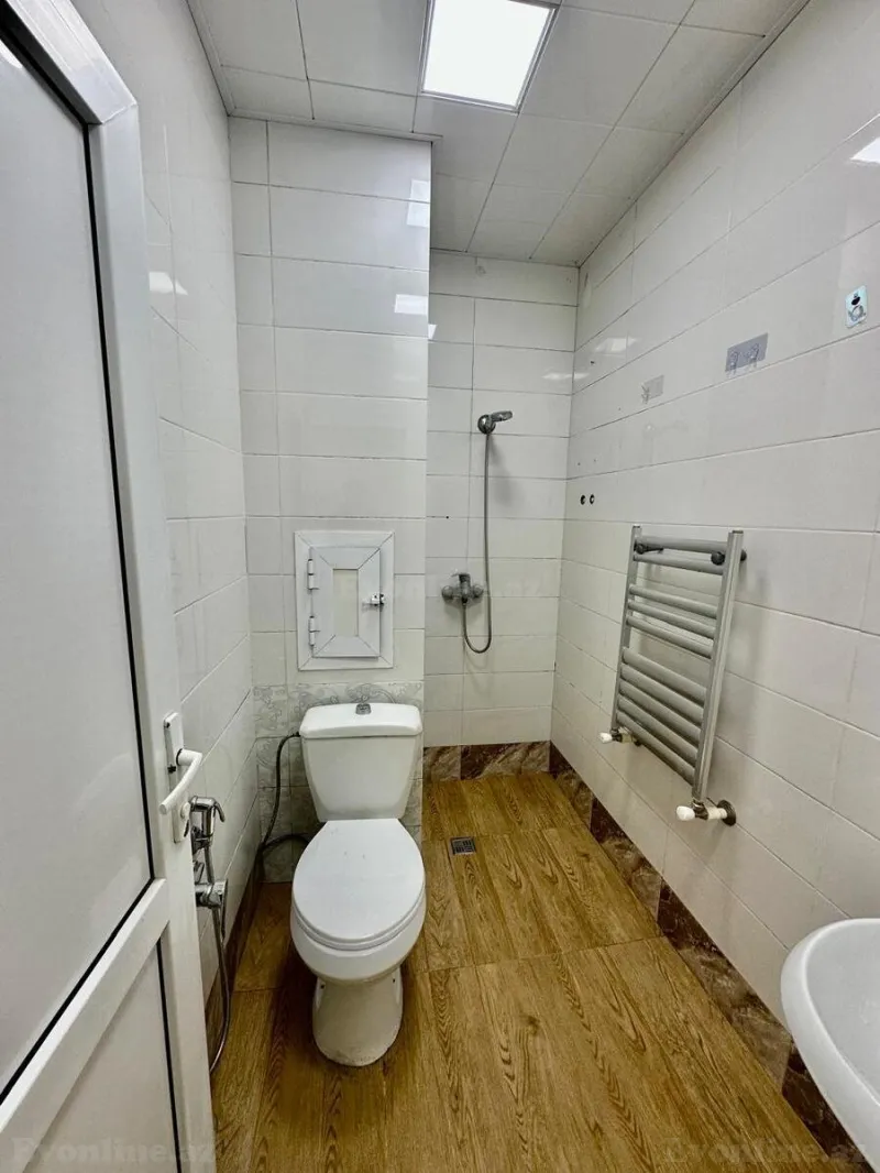 Satılır 2 otaqlı Mənzil Köhnə tikili 45 m² 8-ci mikrorayon - şəkil 14