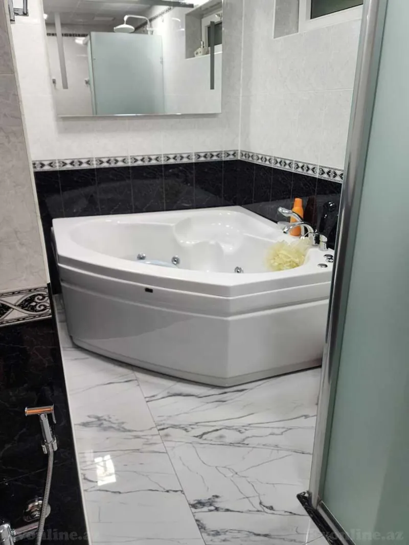 Satılır 5 otaqlı Mənzil Yeni tikili 200 m² Nəriman Nərimanov m. - şəkil 28