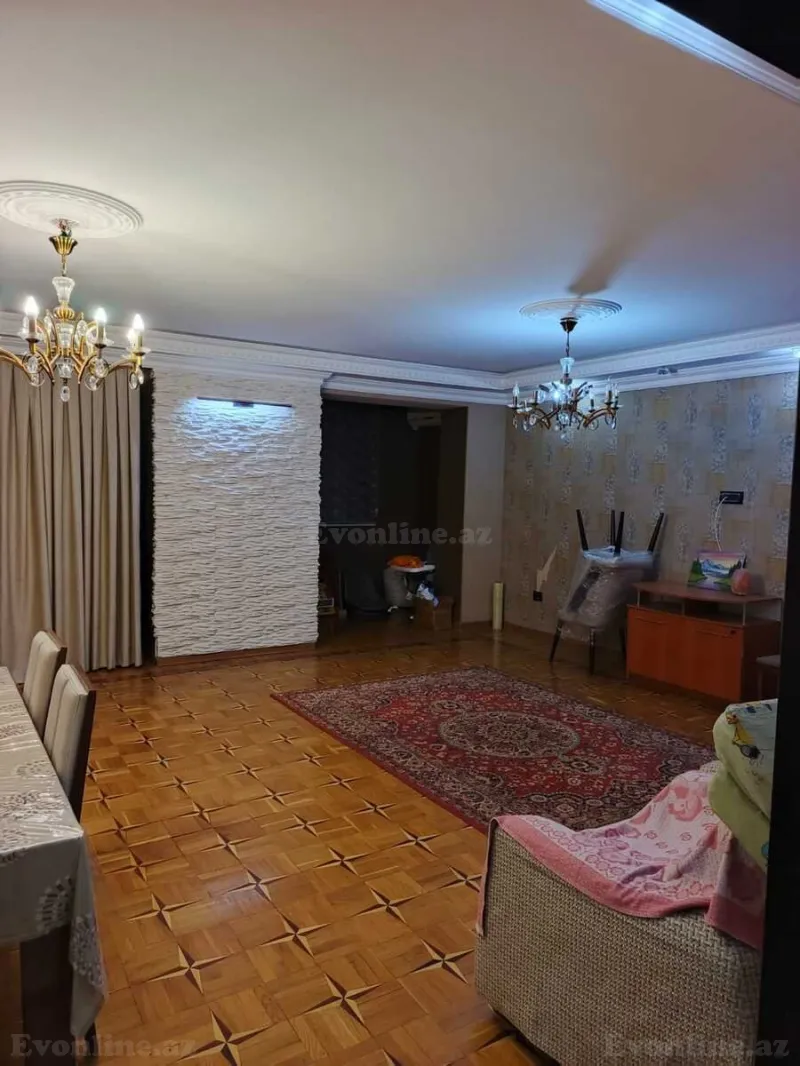 Satılır 3 otaqlı Mənzil Köhnə tikili 110 m² Yasamal - şəkil 4