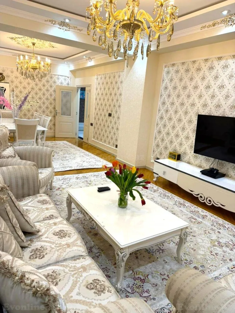 Satılır 4 otaqlı Mənzil Yeni tikili 161.5 m² Əhmədli m. - şəkil 3