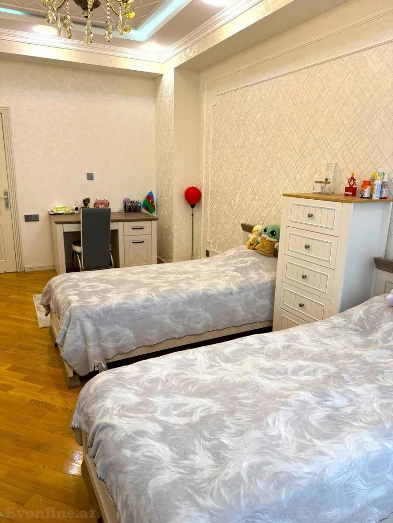 Satılır 4 otaqlı Mənzil Yeni tikili 161.5 m² Əhmədli m. - şəkil 9