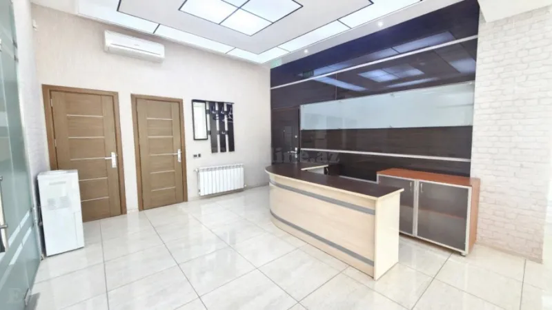 Kirayə verilir Ofis 285 m² 8 Noyabr m. - şəkil 2