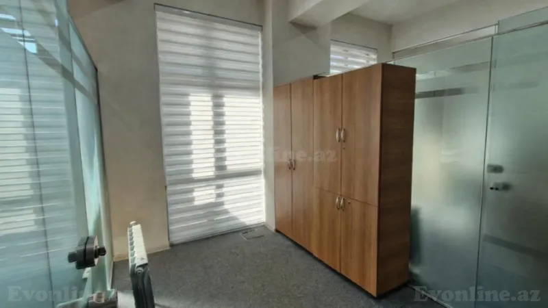 Kirayə verilir Ofis 285 m² 8 Noyabr m. - şəkil 12