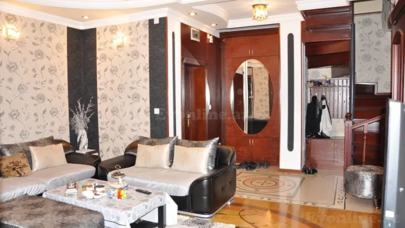 Satılır 12 otaqlı Mənzil Yeni tikili 365 m² Elmlər Akademiyası m. - şəkil 6