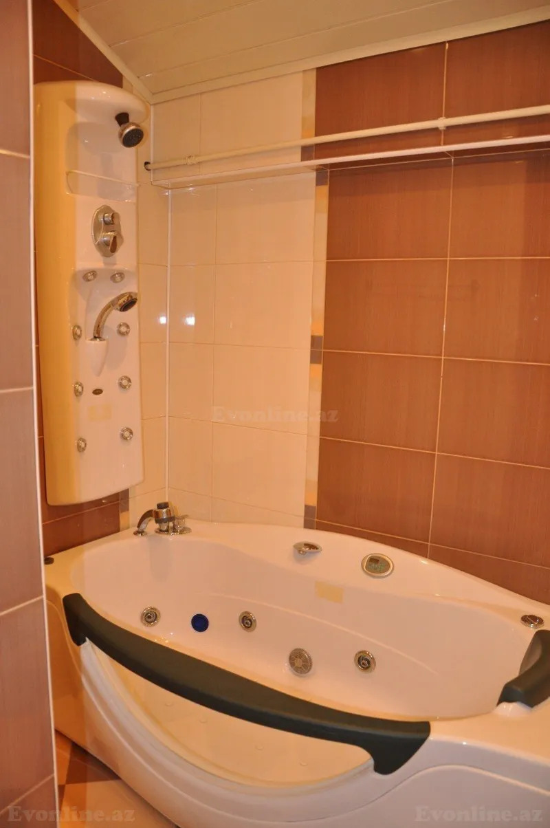 Satılır 12 otaqlı Mənzil Yeni tikili 365 m² Elmlər Akademiyası m. - şəkil 16