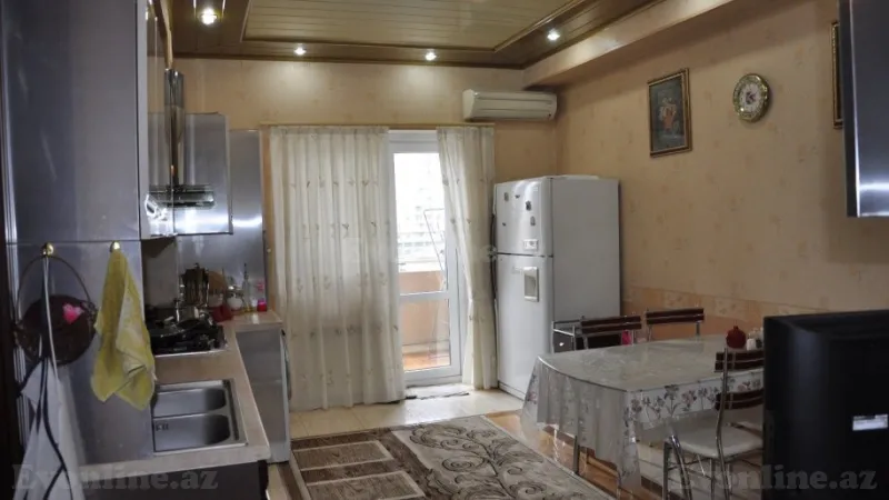 Satılır 12 otaqlı Mənzil Yeni tikili 365 m² Elmlər Akademiyası m. - şəkil 27