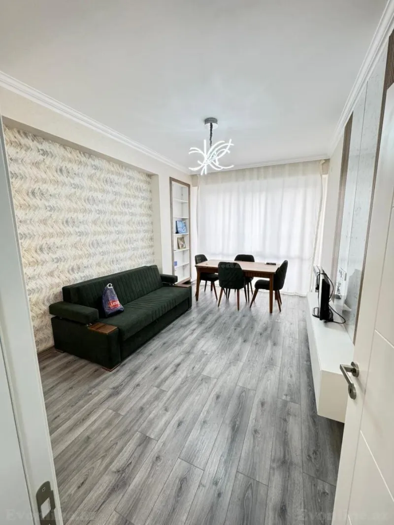 2 otaqlı Mənzil 55 m² 20 Yanvar m. Kirayə verilir