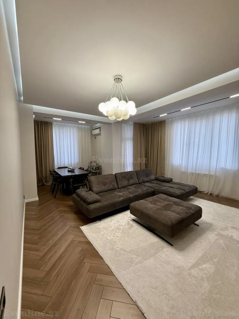3 otaqlı Mənzil 147 m² Badamdar Satılır