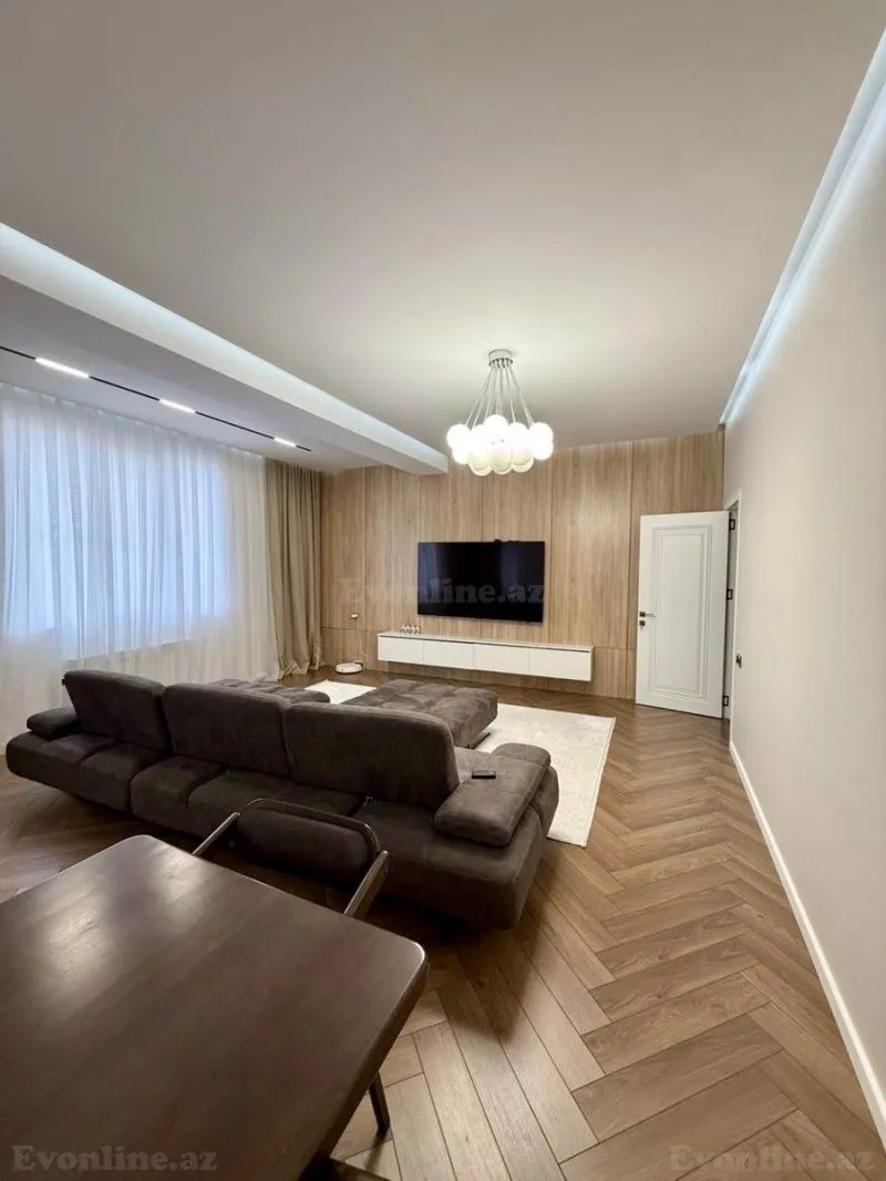 Satılır 3 otaqlı Mənzil Yeni tikili 147 m² Badamdar - şəkil 2