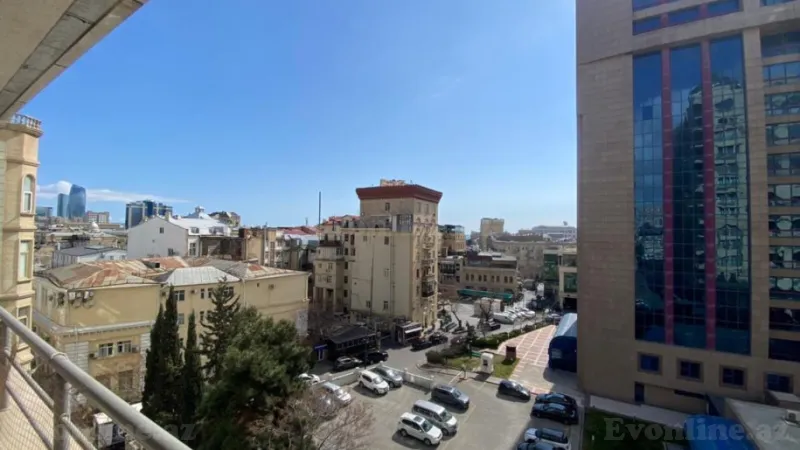 Satılır 5 otaqlı Mənzil Yeni tikili 257 m² Sahil m. - şəkil 6