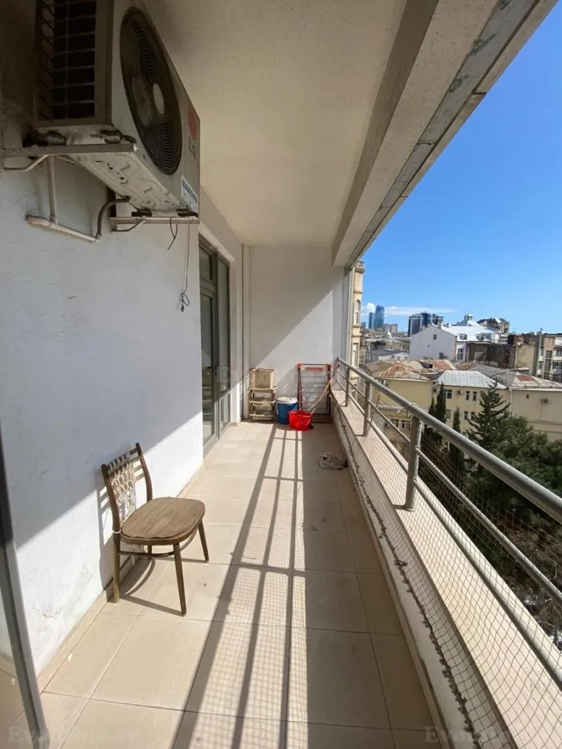 Satılır 5 otaqlı Mənzil Yeni tikili 257 m² Sahil m. - şəkil 7