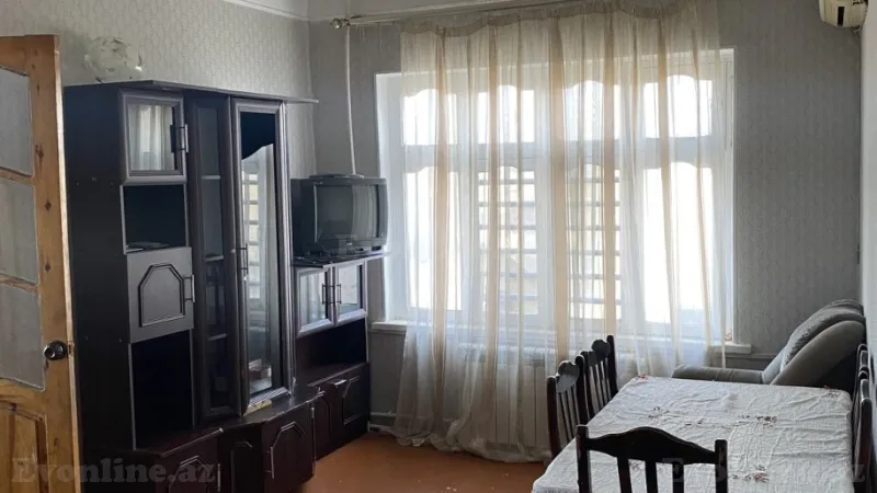 Kirayə verilir 1 otaqlı Mənzil Köhnə tikili 40 m² Sabunçu r. - şəkil 3